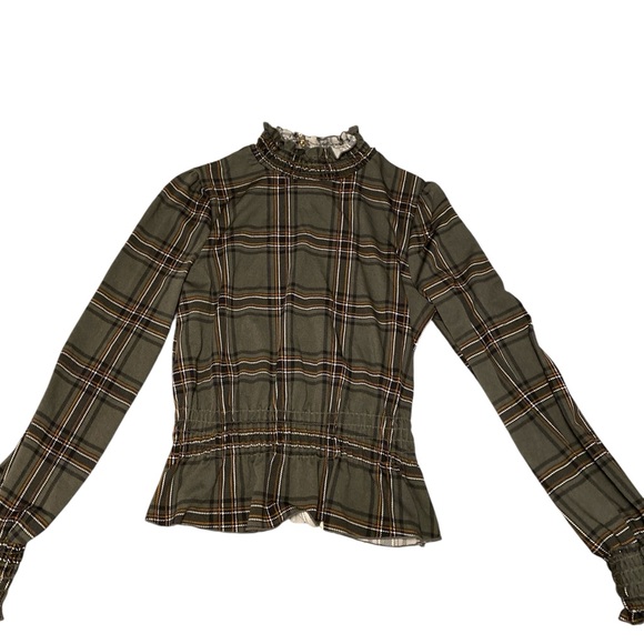 Coco & Shay Plaid Smocked Peplum Top | Ruffle Neck & Cuffs | Size M - Picture 6 of 6